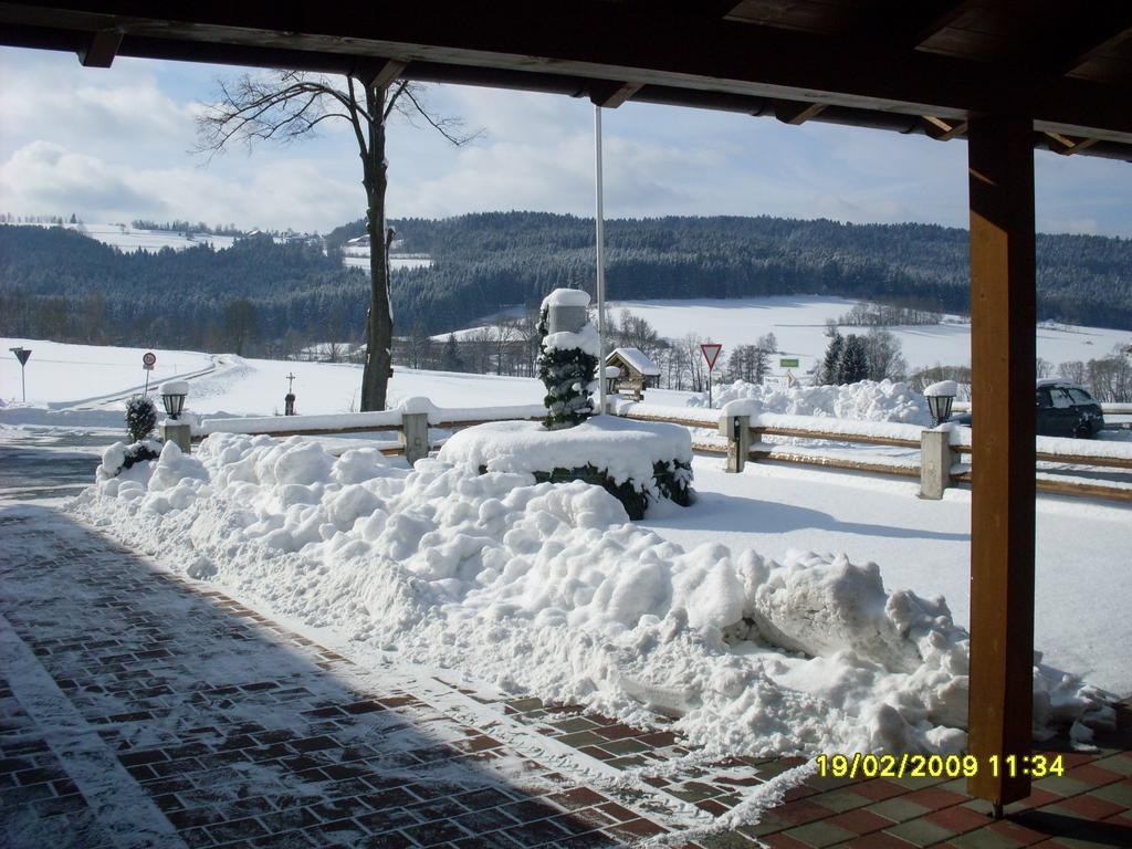 Gasthof Pension Gregori Bad Koetzting Bagian luar foto